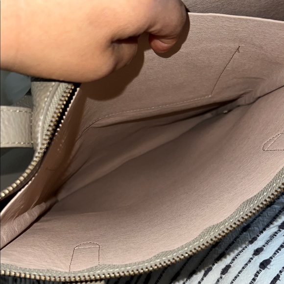 CUYANA Elegant Taupe LEATHER Tote Bag - Picture 13 of 16